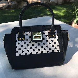 New polka dot purse